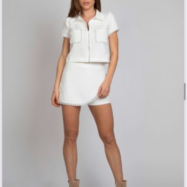 Conjunto de falda y pantalón Tachas