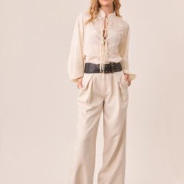 Camisa de lazos con filigrana bordada