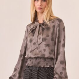 Camisa Carol con lazada y cintura fruncida