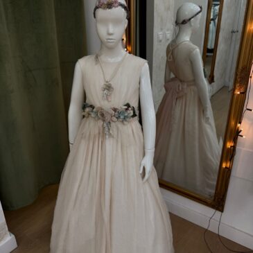 Vestido de comunión Marta de tul rosa palo