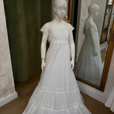 Vestido de comunión Wendy de estilo ibicenco