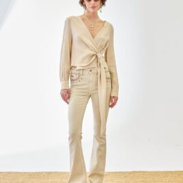 Vaqueros jeans bootcut bordados crudo