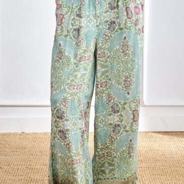 Pantalón pinza floral azul