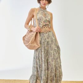 Falda Paísley   Volantes   Bordados  cintura Violeta